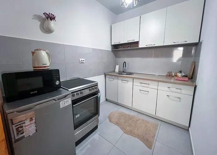 Royal 4 شقة دوبوي